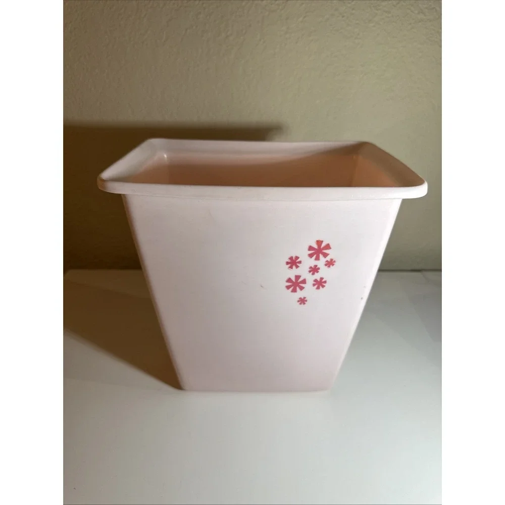 Vintage Rubbermaid 2952 Pink Atomic Starburst Wastebasket Trash Can MCM USA
